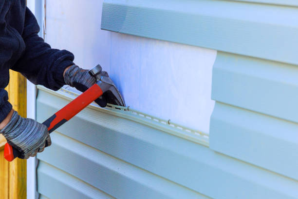 Affordable siding repair and maintenance services in Waskom, TX